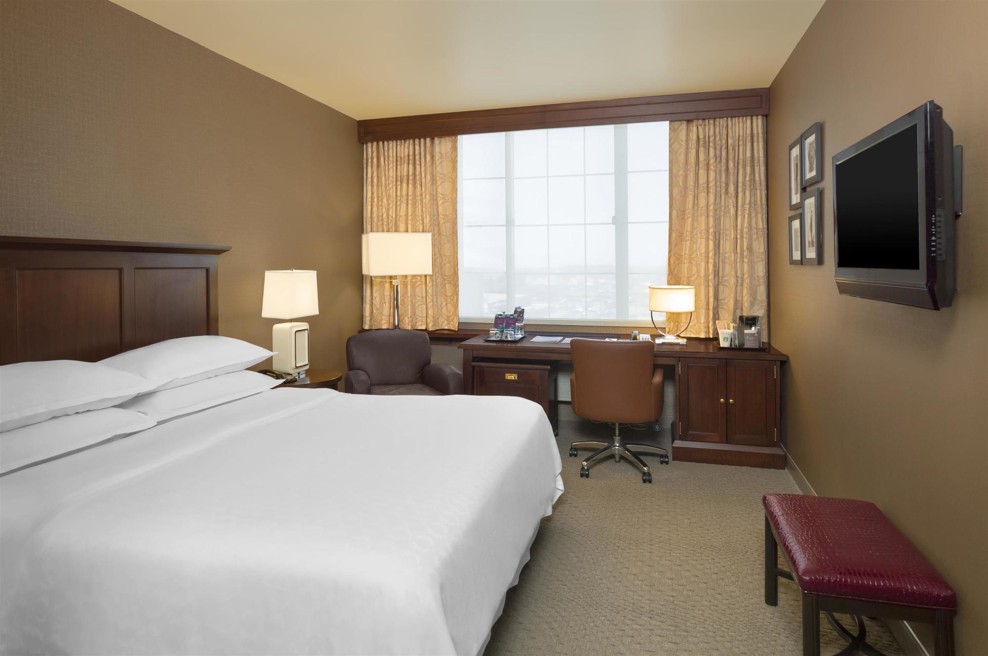 Sheraton Jfk Airport Hotel Ню Йорк Екстериор снимка