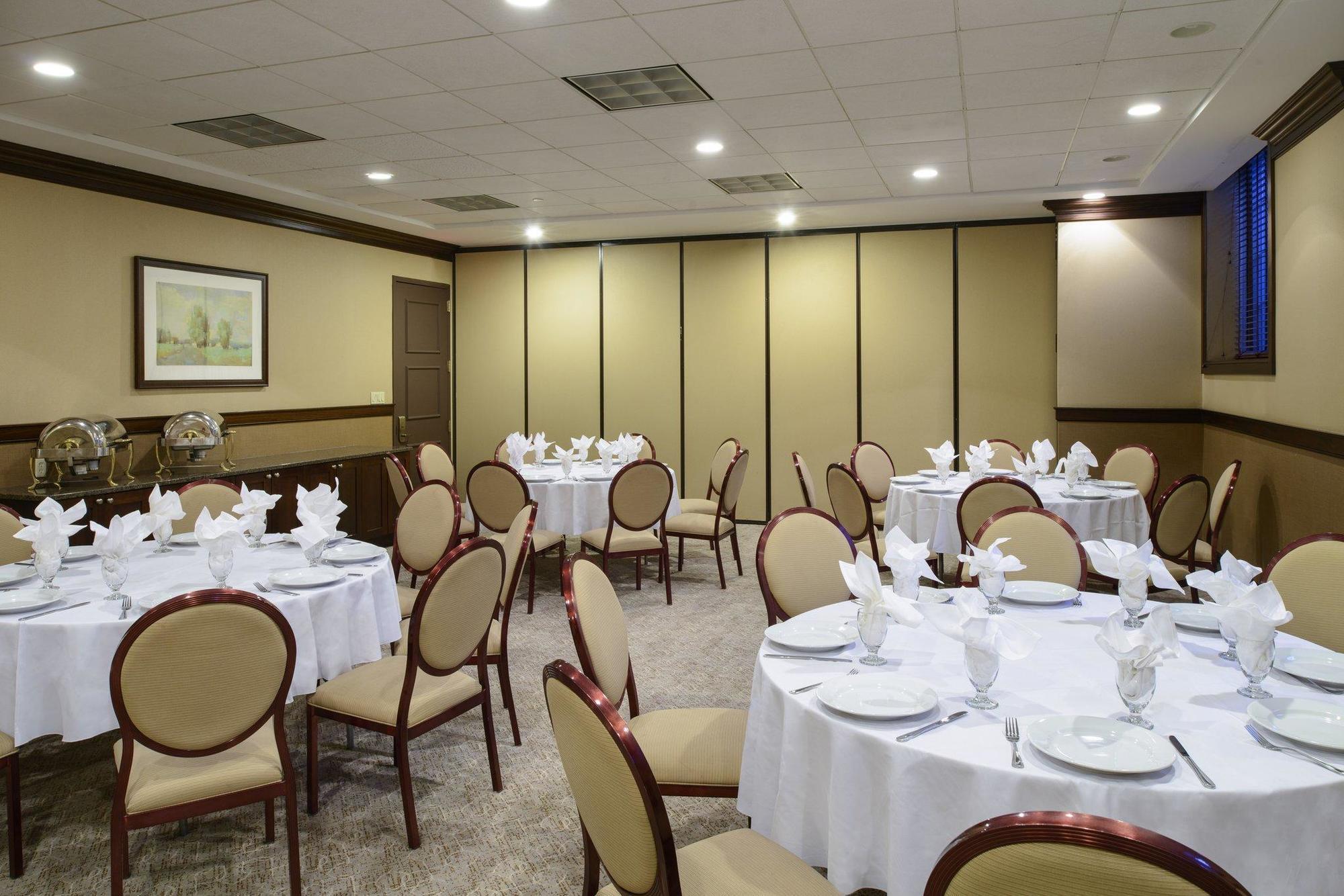 Sheraton Jfk Airport Hotel Ню Йорк Екстериор снимка