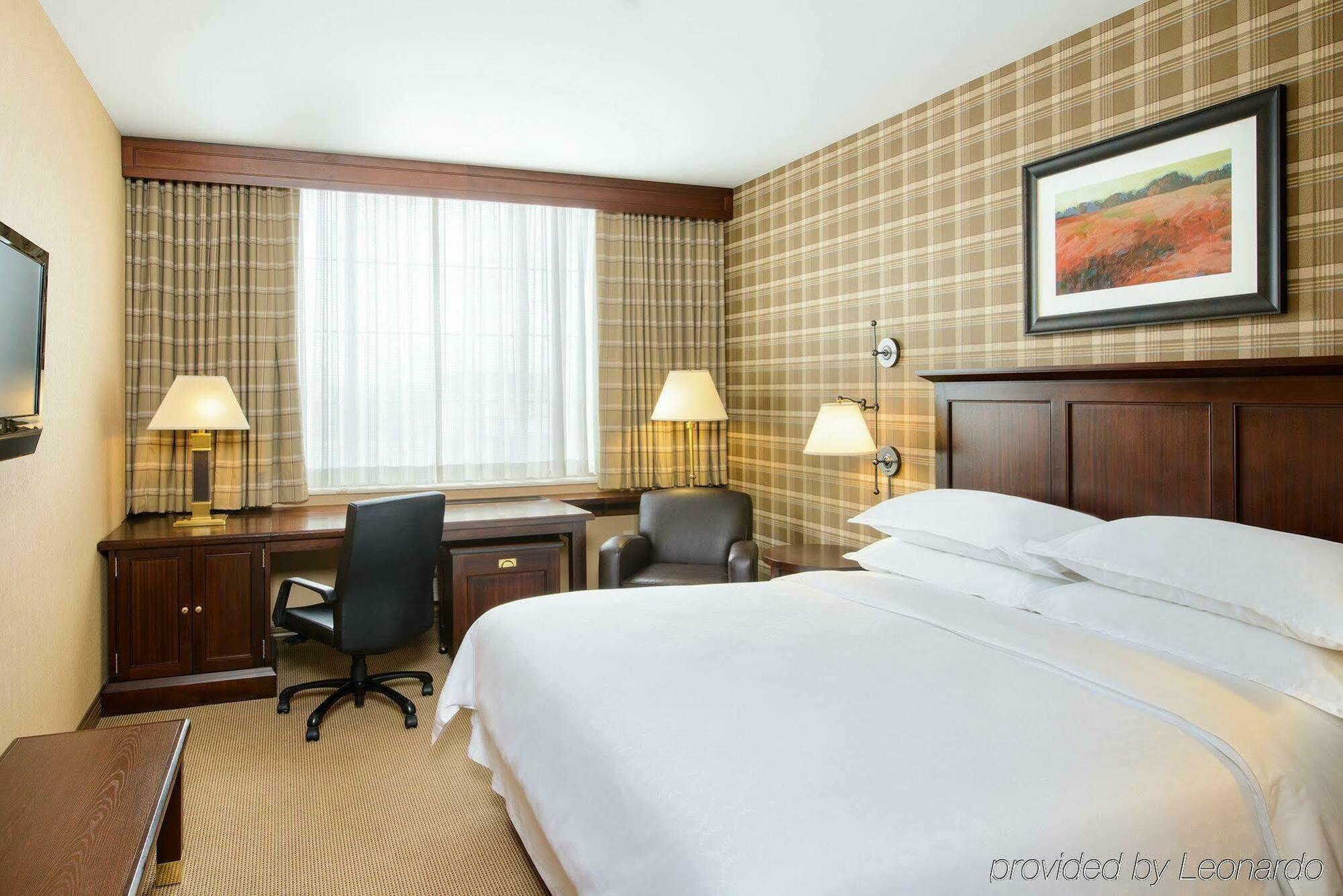 Sheraton Jfk Airport Hotel Ню Йорк Екстериор снимка